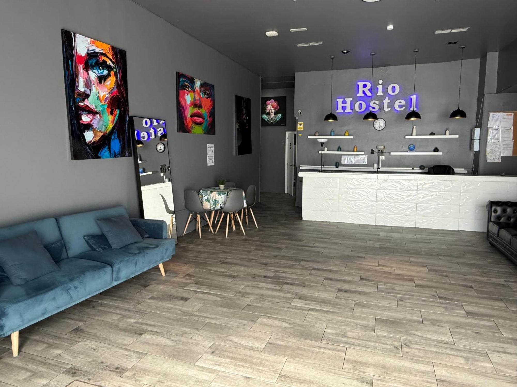 Hostel Rio Madrid Luaran gambar