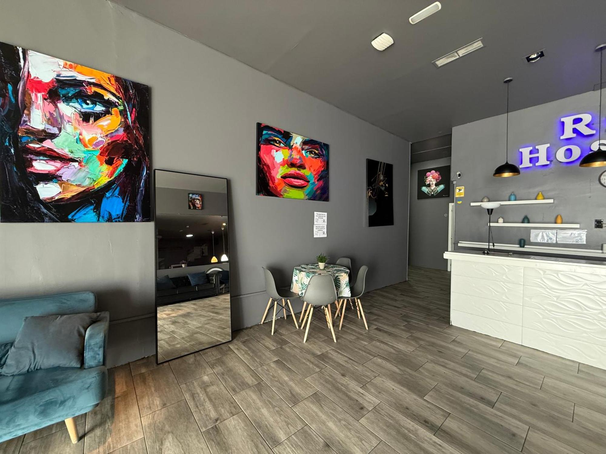 Hostel Rio Madrid Luaran gambar