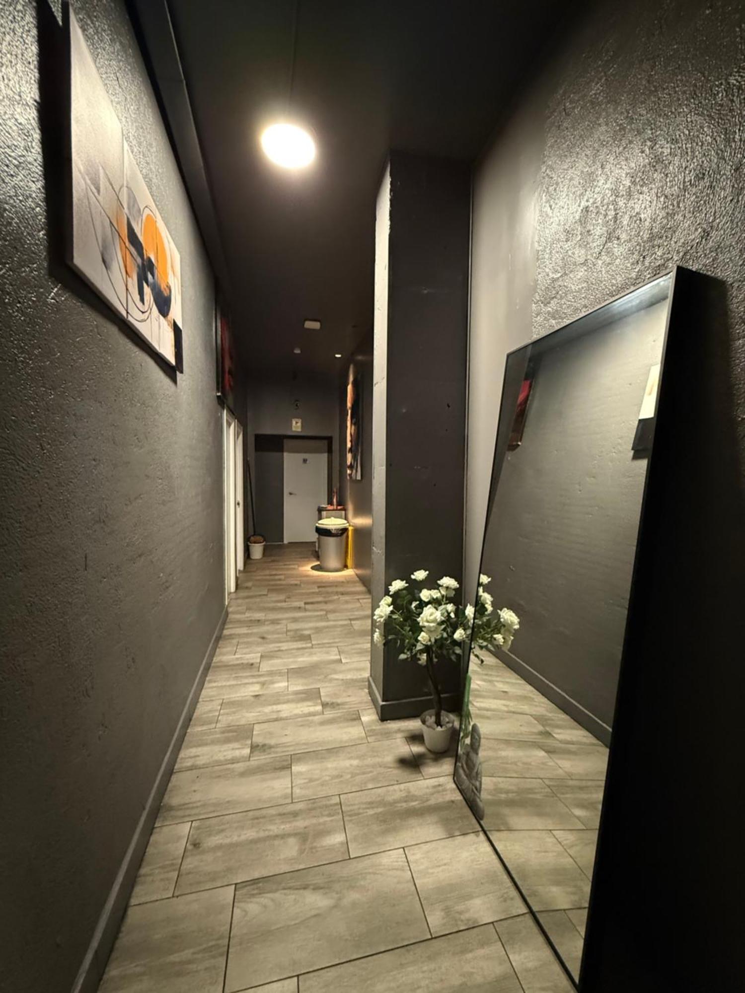 Hostel Rio Madrid Luaran gambar