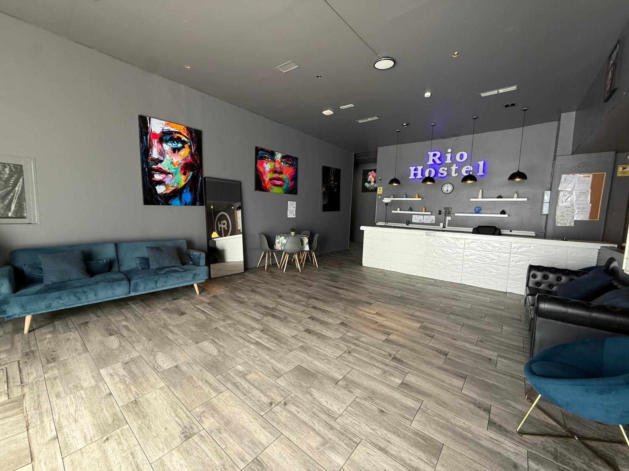 Hostel Rio Madrid Luaran gambar
