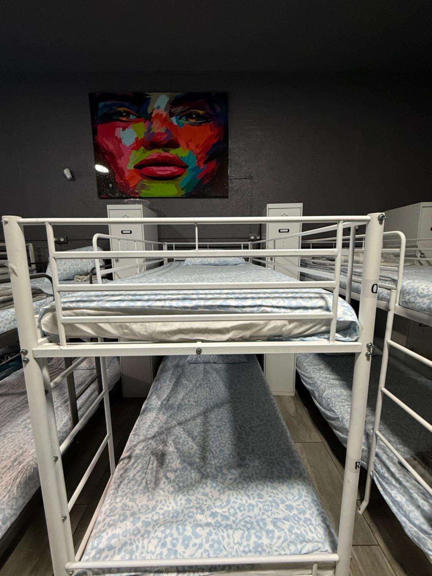 Hostel Rio Madrid Luaran gambar