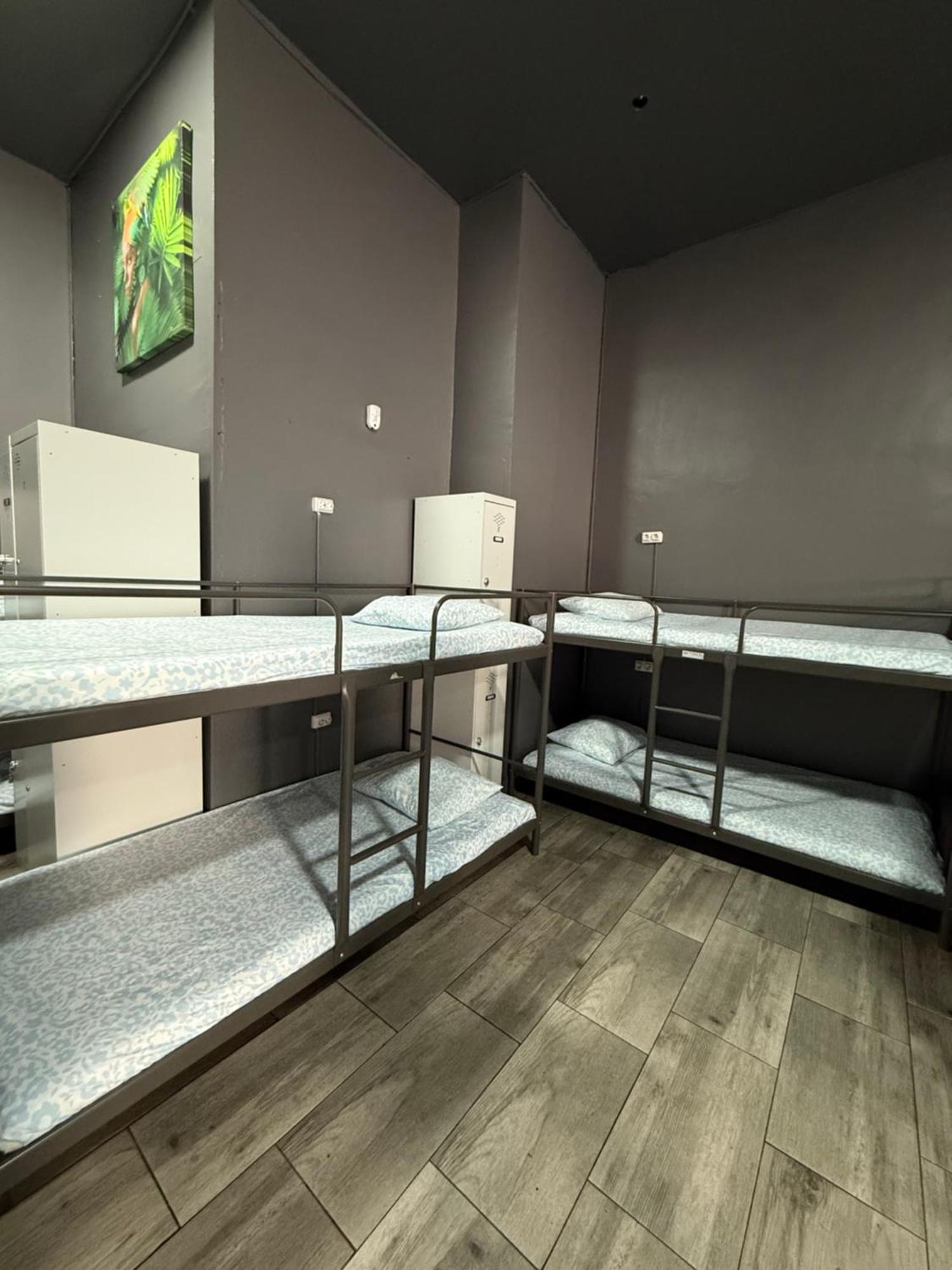 Hostel Rio Madrid Luaran gambar